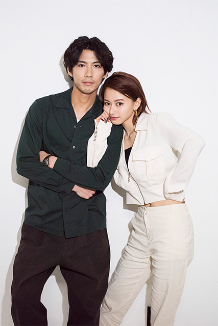 賀来賢人×山本舞香「死にたい夜にかぎって」インタビュー “男と女”の6年に及ぶ波乱の同棲生活に「私にしかできない役だ」