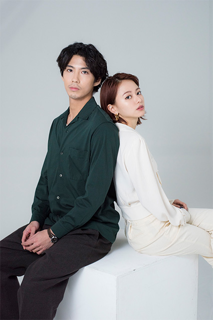 賀来賢人×山本舞香「死にたい夜にかぎって」インタビュー “男と女”の6年に及ぶ波乱の同棲生活に「私にしかできない役だ」