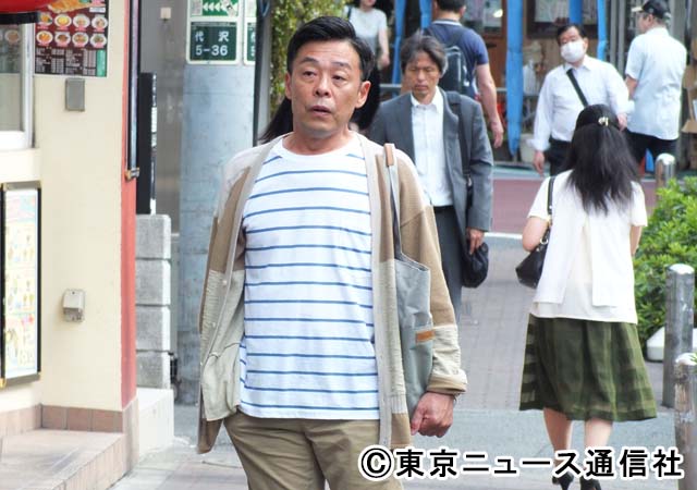 光石研が俳優生命を懸けて風俗ビルから脱出!? 「下北沢ダイハード」撮影現場では和やかな雰囲気で神対応も♪