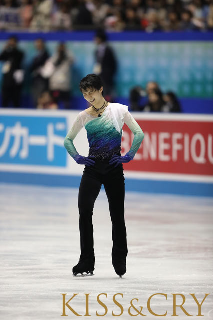 羽生結弦選手「一番上にみんなで上がれて、本当にうれしい」　世界フィギュアスケート国別対抗戦で日本が3大会ぶり2度目の世界一に！