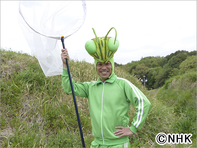 “カマキリ先生”香川照之が大好きな「セミ」を前に大はしゃぎ。「番組が黄金期を迎えました！」