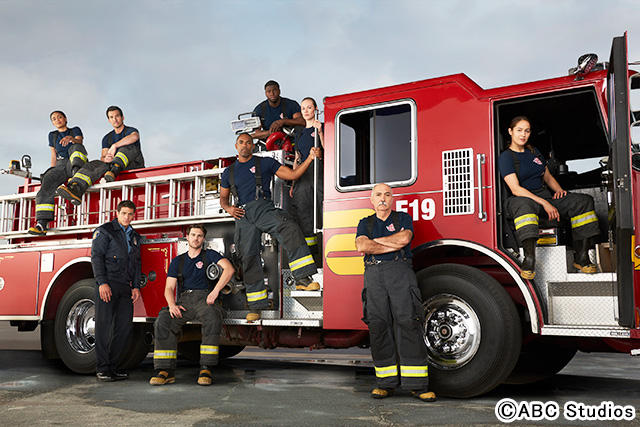 ジェイナ・リー・オルティス＆ジェイソン・ジョージが「STATION 19」の見どころを語る！