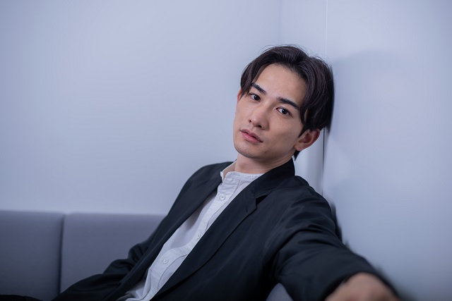 町田啓太、世界からの反響を実感し「希望を持てました」――連ドラ初主演でバーテンダー役「西荻窪 三ツ星洋酒堂」インタビュー