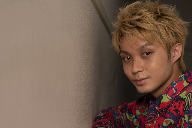 珈琲いかがでしょう インタビュー連載 後編 磯村勇斗が明かす人生の転機とは この人と出会わなかったら 今の僕はいなかったと思います Tvガイド ドラマ バラエティーを中心としたテレビ番組 エンタメニュースなど情報満載 珈琲いかがでしょう インタビュー連載 後編 磯村勇斗が明かす人生の転機とは この人と出会わなかったら 今の僕はいなかったと思います Tvガイド ドラマ バラエティーを中心としたテレビ番組 エンタメニュースなど情報満載