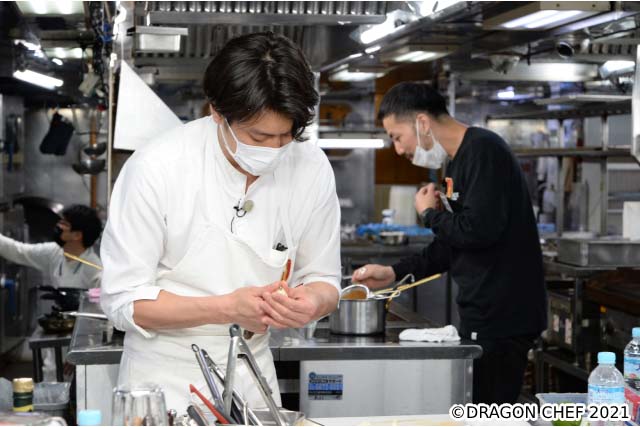 “若手料理人のM-1”「DRAGON CHEF2021」北海道代表・下國伸が初代チャンピオンに決定！