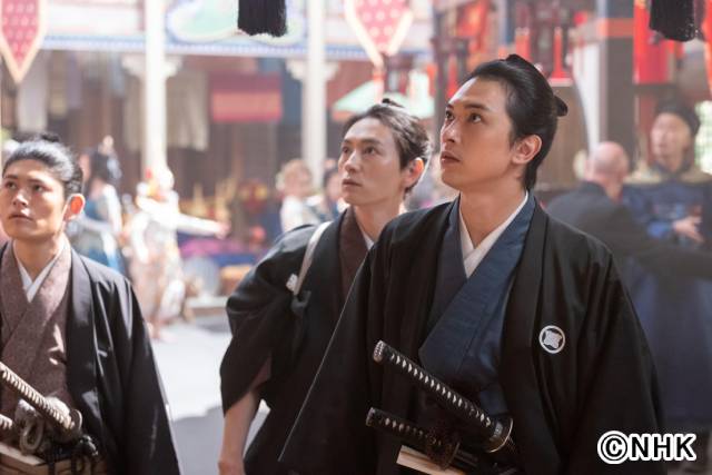 慶喜の弟・昭武役の板垣李光人が「青天を衝け」で好きなシーンとは?