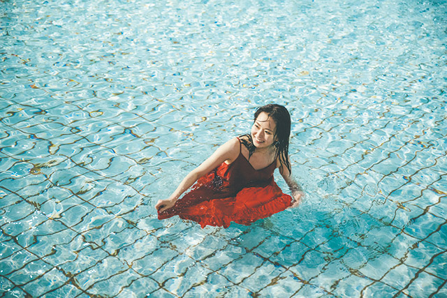 山田杏奈セカンド写真集「BLUE」