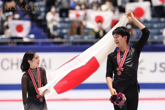 「NHK杯2021」女子シングル・坂本花織＆河辺愛菜がW表彰台！ ペアの三浦璃来＆木原龍一組は3位に