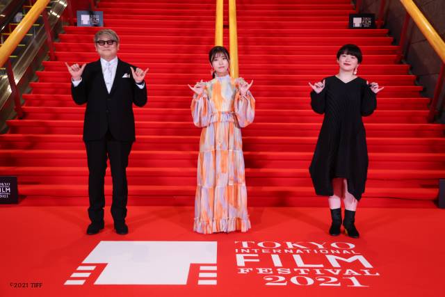 「第34回東京国際映画祭」開幕！ 池松壮亮、伊藤沙莉ら豪華ゲストがレッドカーペットに登場