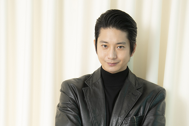 婚活探偵 主演 向井理の共演者へのすてきな気遣いとは どんなに自由に演じてもらっても受け止められる姿勢でいました Tvガイド エンタメ情報満載