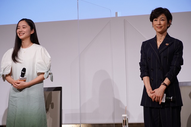 堀田真由は「Tシャツヤーン」、鈴木保奈美は「靴磨き」に挑戦したい！ SDGsドラマ「木のストロー」で再共演