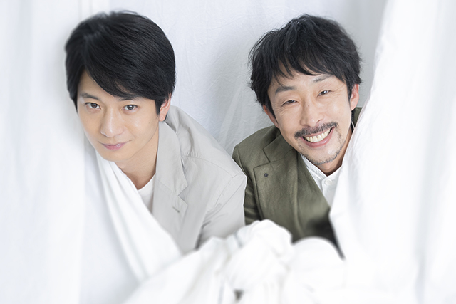 向井理×北村有起哉の爆笑対談！「先生のおとりよせ」過酷すぎた撮影現場とは!? 向井「先輩ですけど、戦友という感じです」北村「本当に刺激的な日々でした」