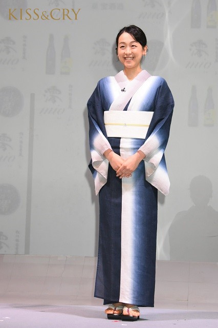 浅田真央がスパークリング清酒「澪」のイベントに登場！「日々挑戦して、自分自身が進化していけるように」