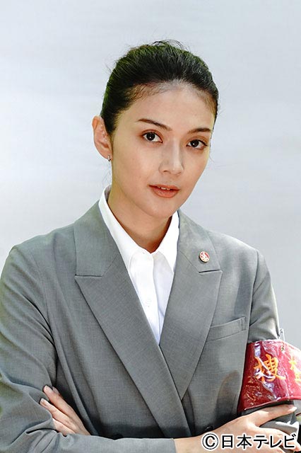 福山雅治が清原果耶主演「霊媒探偵・城塚翡翠」の主題歌を担当