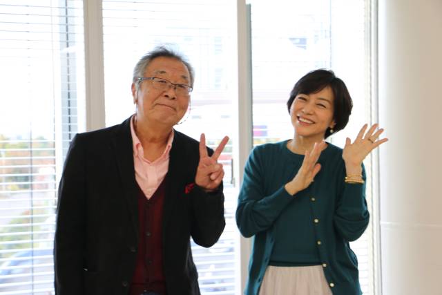 【「明石家サンタ」インタビュー・前編】八木亜希子、30年で初めて知ったこと「結構緻密にやってたんだって（笑）」