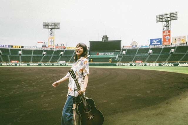 あいみょんの地元凱旋ライブに独占密着。甲子園球場にこだわった本当の理由とは？