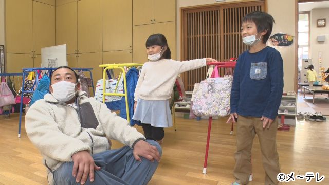 ロバート・秋山の“元ストーカー”メモ少年が手掛ける特別番組「秋山歌謡祭」が放送決定！