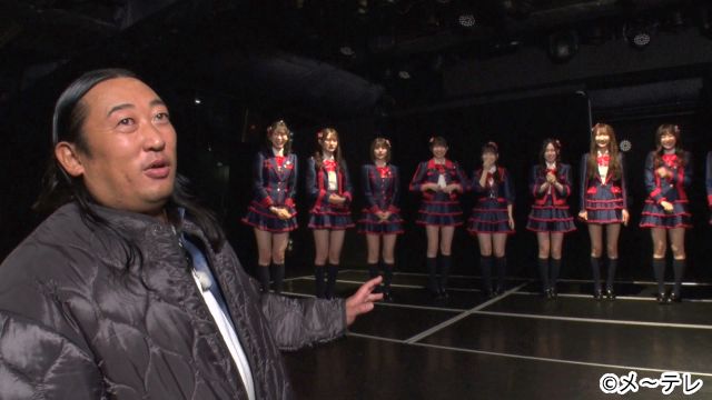 ロバート・秋山の“元ストーカー”メモ少年が手掛ける特別番組「秋山歌謡祭」が放送決定！