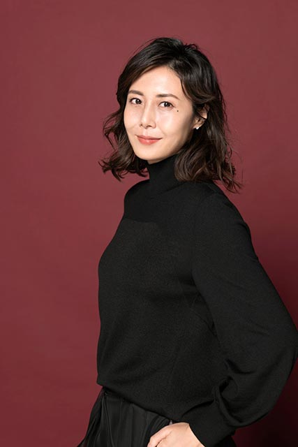 松嶋菜々子が「王様に捧ぐ薬指」で山田涼介を溺愛する母親に