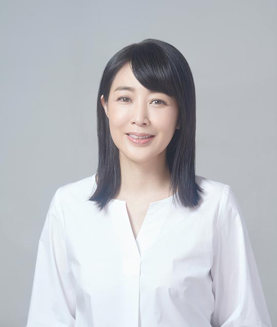 菊池桃子、元占い師のおかみ役で「婚活食堂」に主演！「割烹着姿のお母さん代表のような大きな愛を伝えられたら」