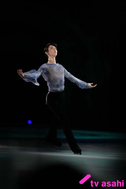 羽生結弦の単独アイスショー「プロローグ」の舞台裏にテレ朝が独占密着！