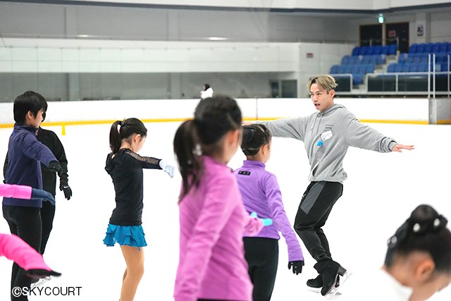 村元哉中＆高橋大輔がスケート教室の先生に！「アイスダンスをやって教え方も変わりました」