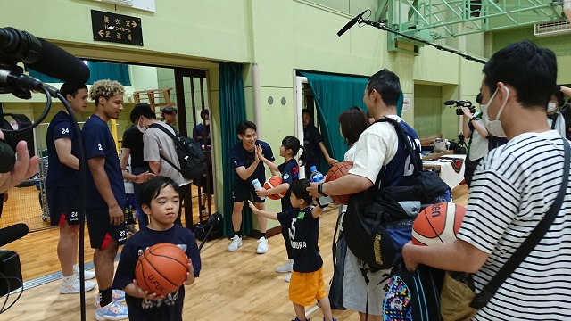 Bリーグ・横浜BCの河村勇輝、来シーズンそしてW杯への挑戦を語る――子どもたちとファンにバスケで夢を届けたい！