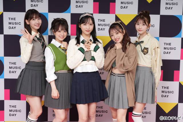 【THE MUSIC DAY 2023】AKB48が55人で「ヘビーローテーション」をパフォーマンス！ 楽曲披露への喜びを明かす