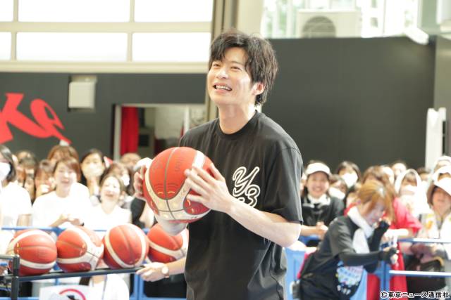「FIBAバスケットボールワールドカップ2023」田中圭、広瀬すずらが日本代表にエール！「思いっきり戦ってきてほしい」