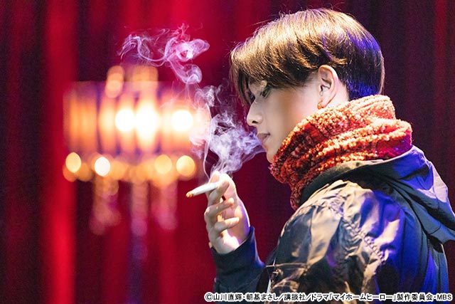 「マイホームヒーロー」THE ORAL CIGARETTESの新曲「YELLOW」が主題歌に決定。場面写真も解禁