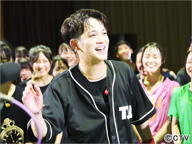 Travis Japan＆武南高校ダンス部それぞれが制作！ 嵐の「Happiness」を使ったオリジナルダンスが完成