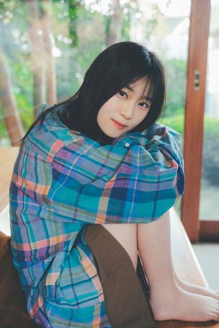 櫻坂46・山下瞳月が「blt graph.」で自身初の雑誌ソロ表紙を飾る！