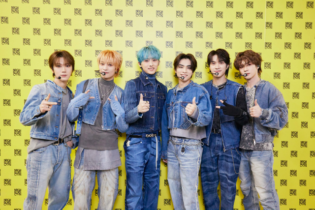 NCT DREAM、WayV、NiziU、BOYNEXTDOOR、POWが熱演！ Kアリーナ横浜で初開催の「Neighbors Con」にファンが熱狂