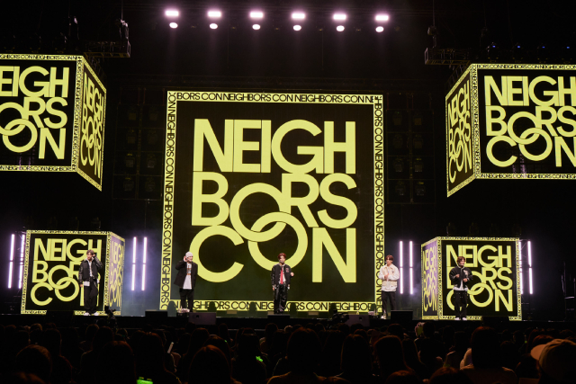 NCT DREAM、WayV、NiziU、BOYNEXTDOOR、POWが熱演！ Kアリーナ横浜で初開催の「Neighbors Con」にファンが熱狂