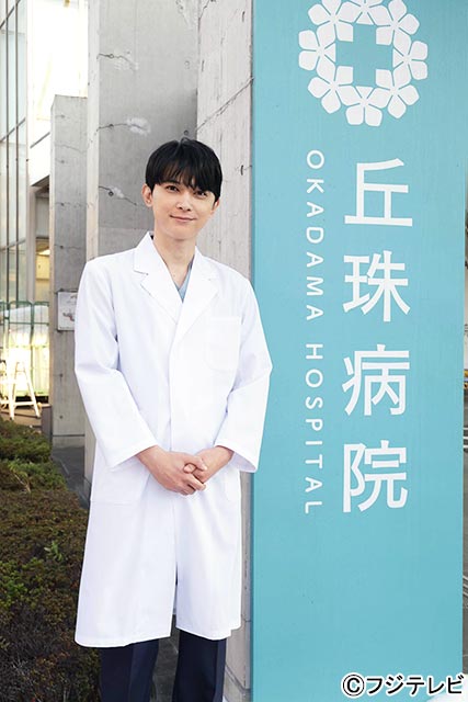 吉沢亮主演「PICU 小児集中治療室」スペシャルが決定！“しこちゃん先生”が新生児、重傷を負った姉弟と向き合う