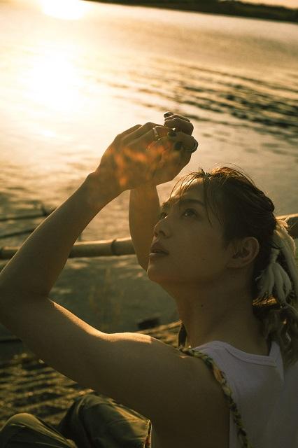 個性派俳優・後藤大、初の写真集で“人生の旅路”を表現！