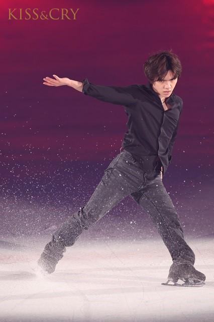 Skating is Rock！「プリンスアイスワールド2024-2025 横浜公演」でPIWチームと宇野昌磨らゲストスケーターが躍動