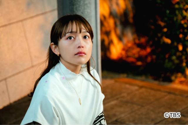 川口春奈主演「9ボーダー」の場面写真が到着！“ボーダー3姉妹”の日常、松下洸平が演じるコウタロウのシーンが初公開