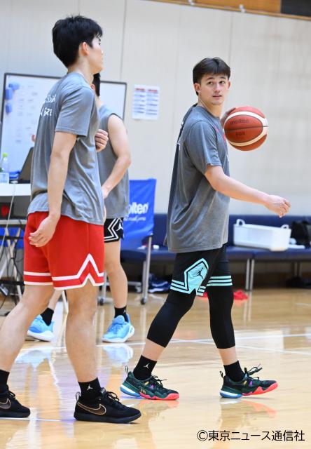 バスケ男子日本代表・強化試合直前合宿フォトリポート。パリ五輪「最終メンバー12人」へのサバイバルがスタート!