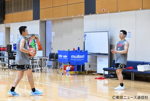 バスケ男子日本代表・強化試合直前合宿フォトリポート。パリ五輪「最終メンバー12人」へのサバイバルがスタート!