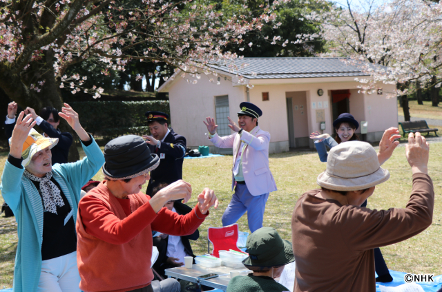 「ひむバス！」が鹿児島へ！　上白石萌音のナレーションで巡る“地獄坂”から桜の名所への旅
