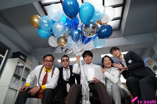 井ノ原快彦が羽田美智子、吹越満ら「特捜９」メンバーからのサプライズ誕生日祝いに感涙!?