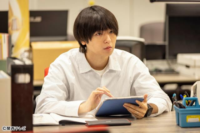 「パラレル夫婦」第9話。幹太（伊野尾慧）に妊娠を伝えられず、思い悩むなつめ（伊原六花）