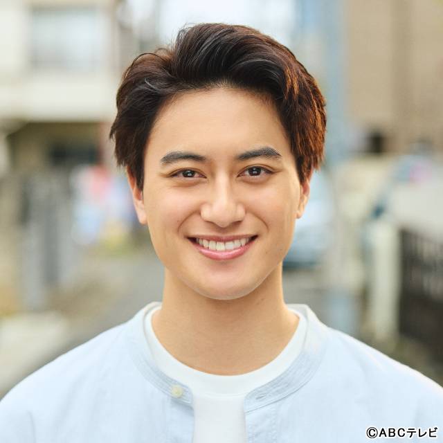 「こんばんは、朝山家です。」Aぇ! group・小島健、影山優佳らが朝山家を取り巻く人々で出演！