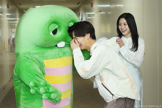 佐野晶哉が「Dr.アシュラ」のFODスペシャルドラマで主演。松本若菜は1人2役