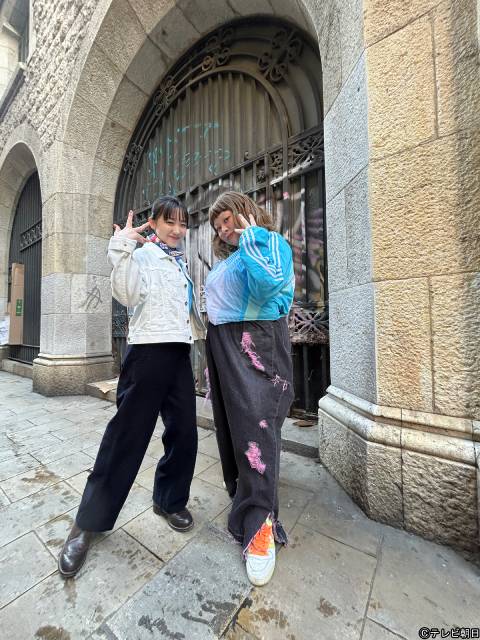 芦田愛菜、サグラダ・ファミリアの建設に関わる日本人彫刻家に“熟練インタビュー”!
