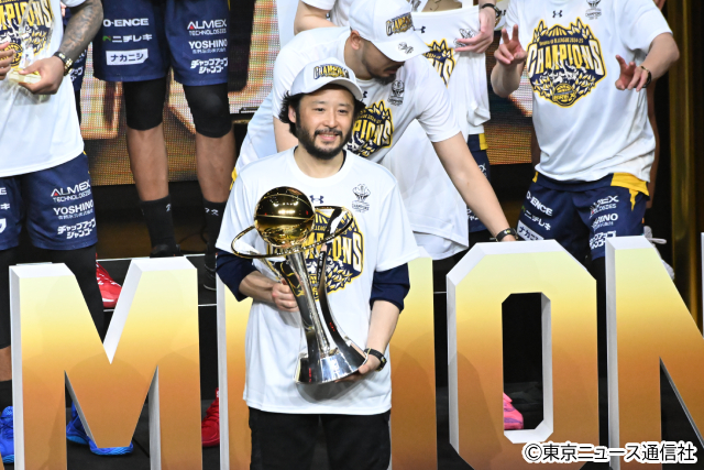悲しみを乗り越えて…宇都宮がBリーグ最多3度目の優勝に輝く！