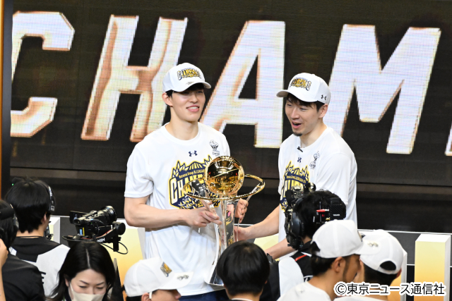 悲しみを乗り越えて…宇都宮がBリーグ最多3度目の優勝に輝く！