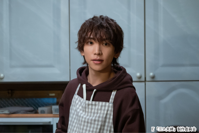新平(鈴木大河)が拓三(浅香航大)にまさかのキス!「三人夫婦」第5話で衝撃の急展開へ