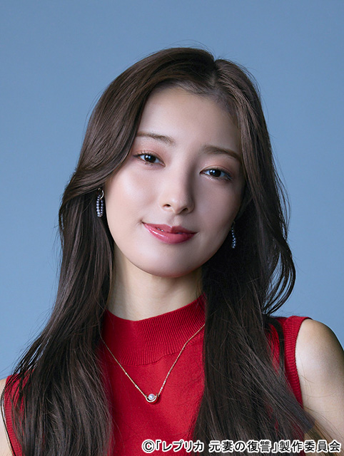 トリンドル玲奈主演「レプリカ 元妻の復讐」に宮本茉由、木村了、千賀健永、OP曲はKis-My-Ft2